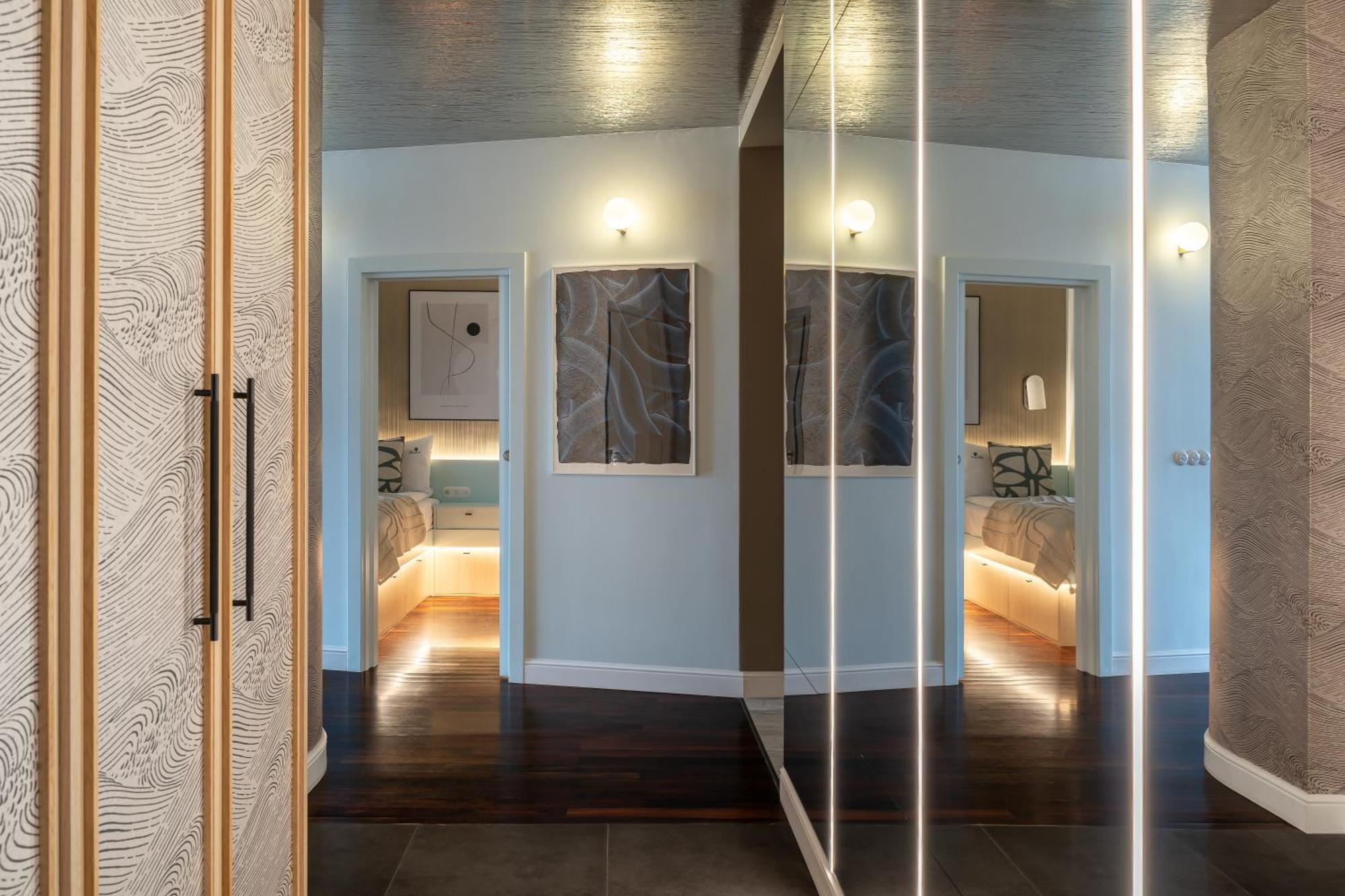 Premium In Old Town Marina View By Lion Appartamento